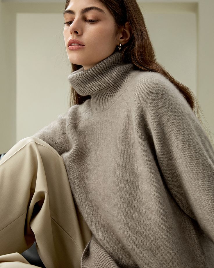 Elowen Pullover Sweater