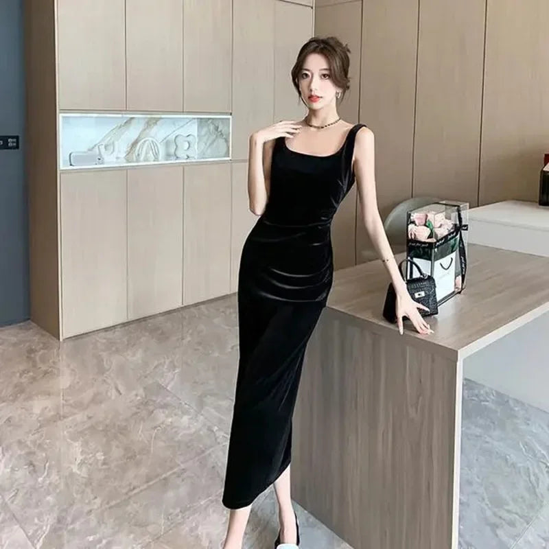 Ivoria Velvet Midi Dress