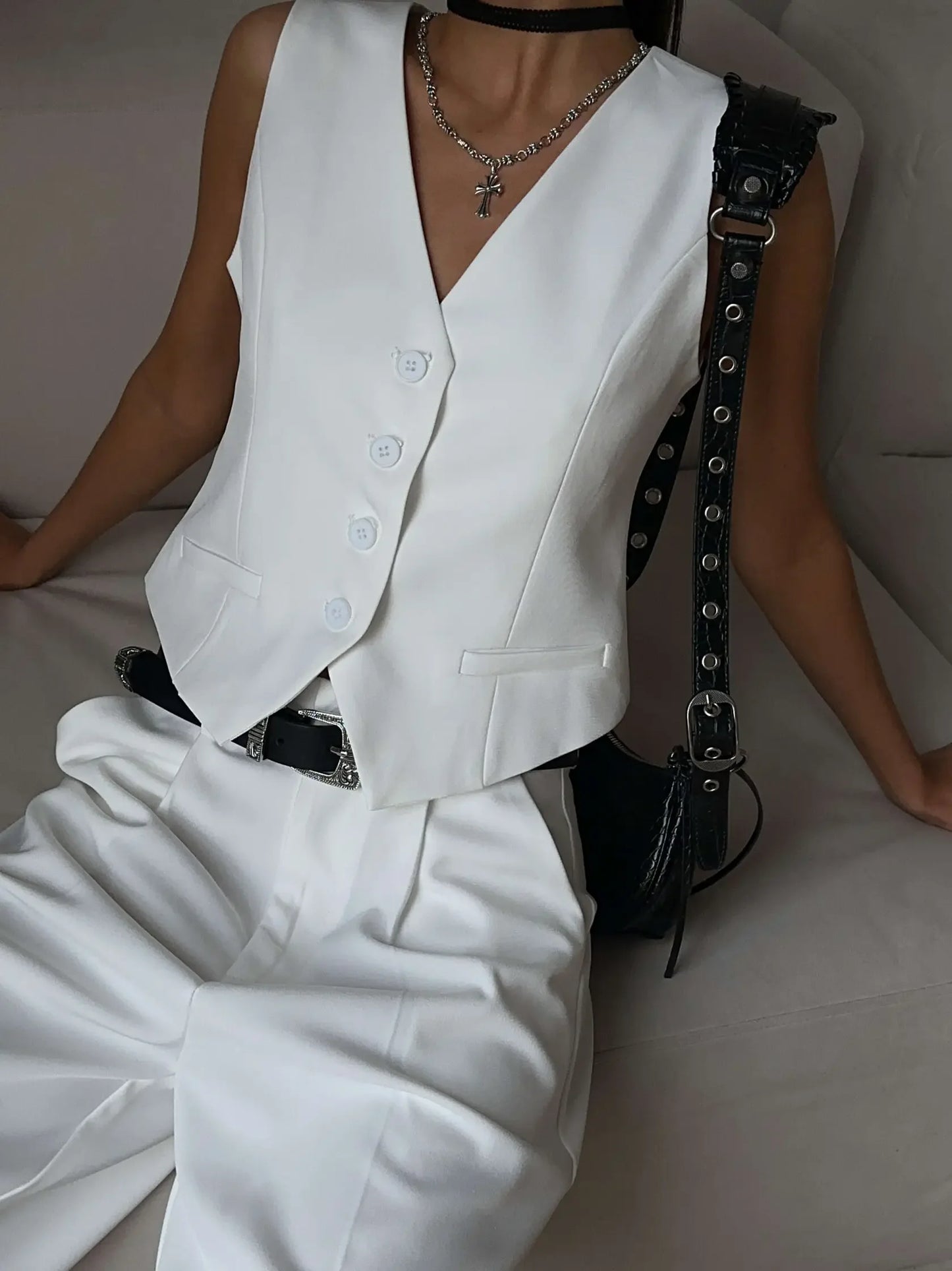 Montrea Vest Set