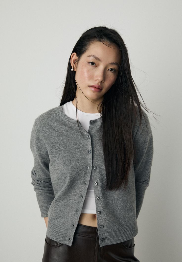 Rovelia Cardigan